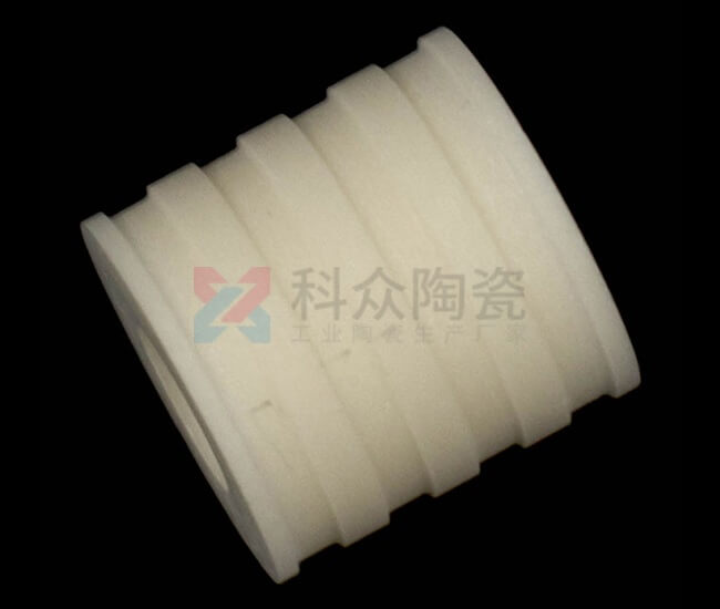 氧化鋁陶瓷結(jié)構(gòu)件有些什么性能優(yōu)點(diǎn)及用途呢？（圖）