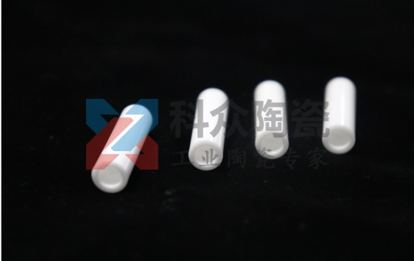 很多人關心白色氧化鋯有什么用？可靠嗎？價值