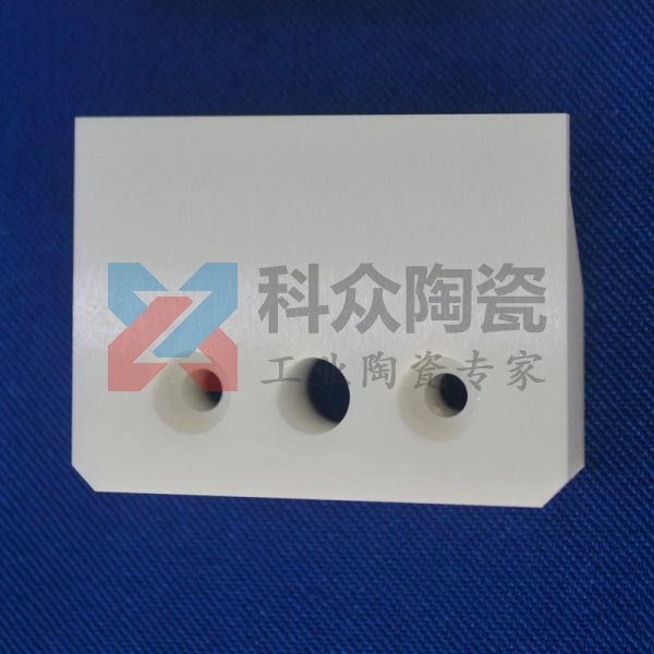 氧化鋯陶瓷的力學性能體現(xiàn)在哪些方面？